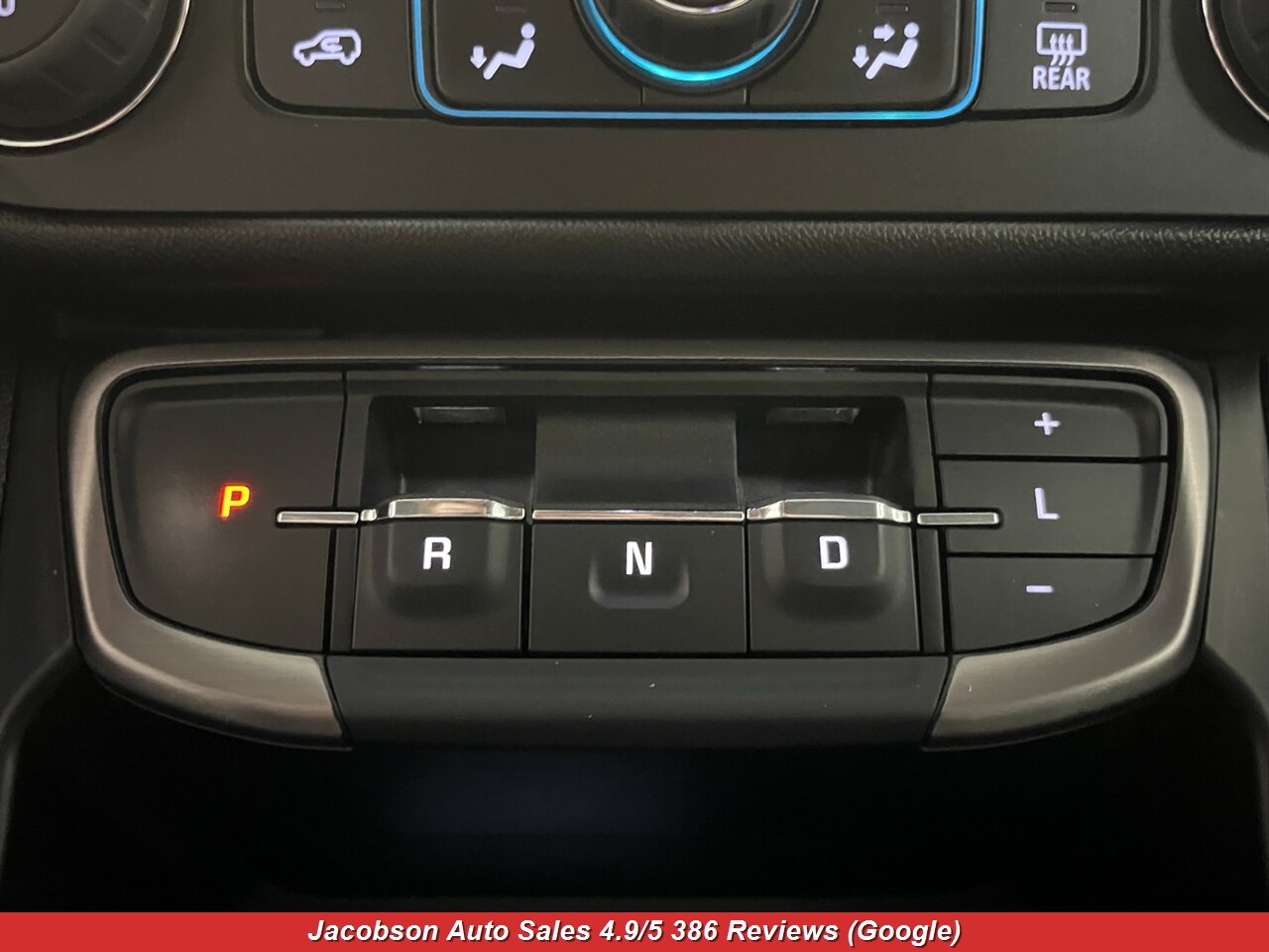 2023 GMC Terrain AT4 AWD - Photo 22 - Oshkosh, WI 54901