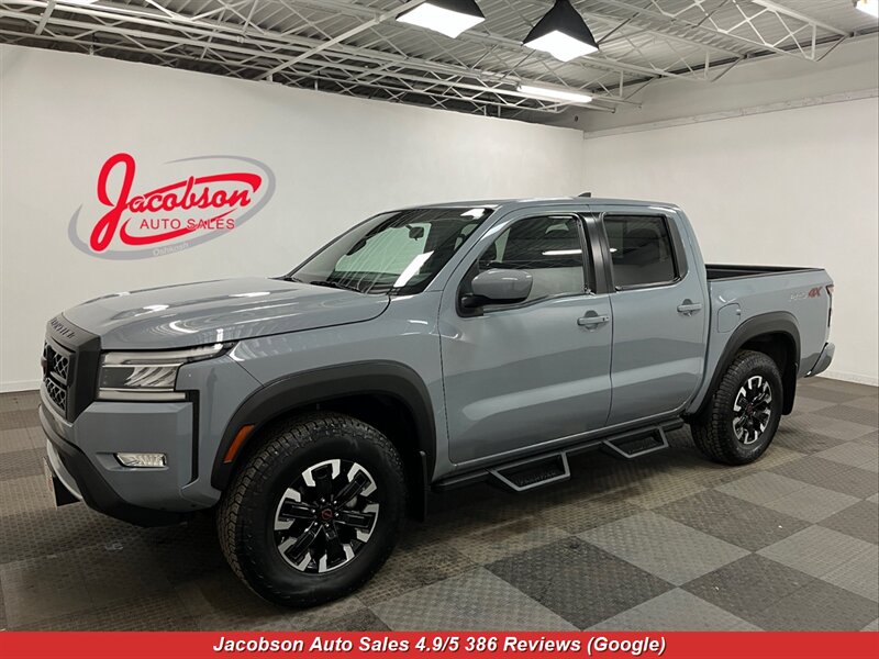 2024 Nissan Frontier PRO-4X Crew Cab SB 4x4  
