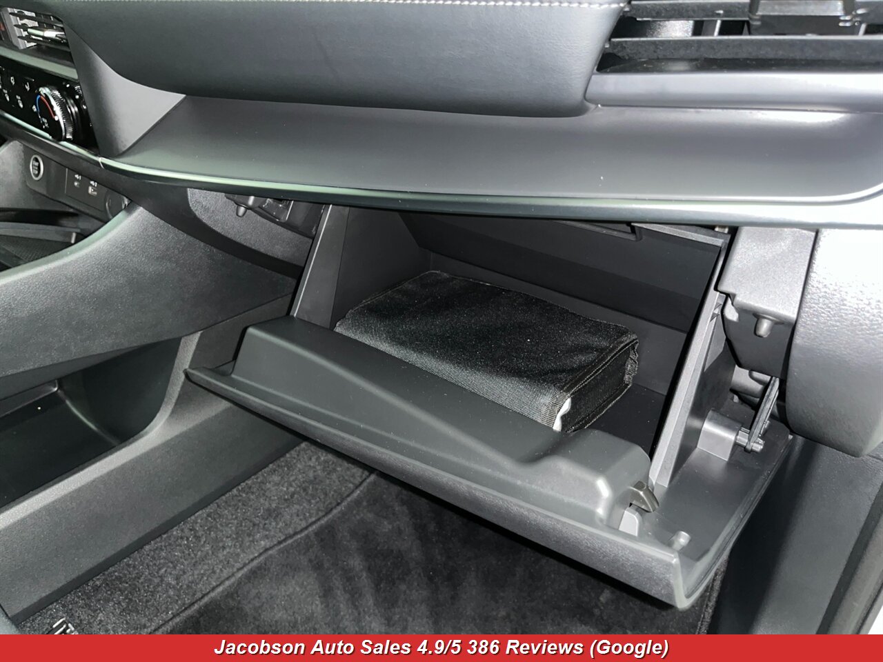 2023 Nissan Rogue S AWD - Photo 48 - Oshkosh, WI 54901