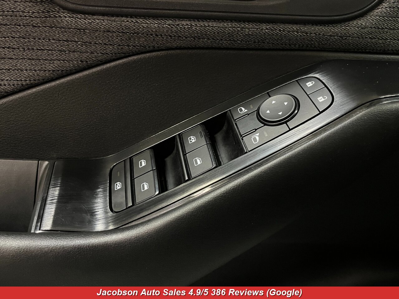 2023 Nissan Rogue S AWD - Photo 3 - Oshkosh, WI 54901