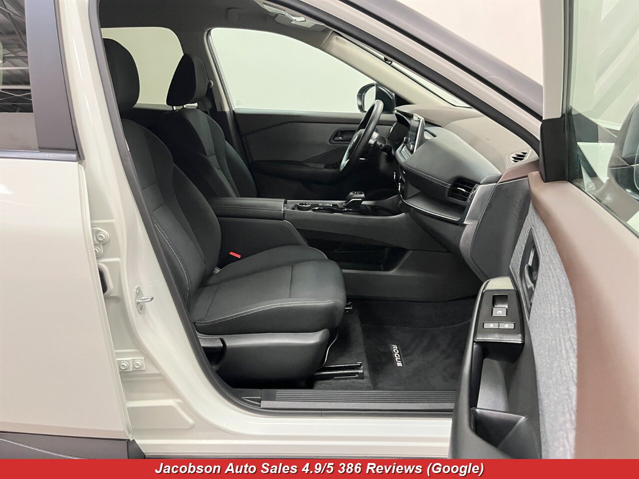 2023 Nissan Rogue S AWD - Photo 49 - Oshkosh, WI 54901