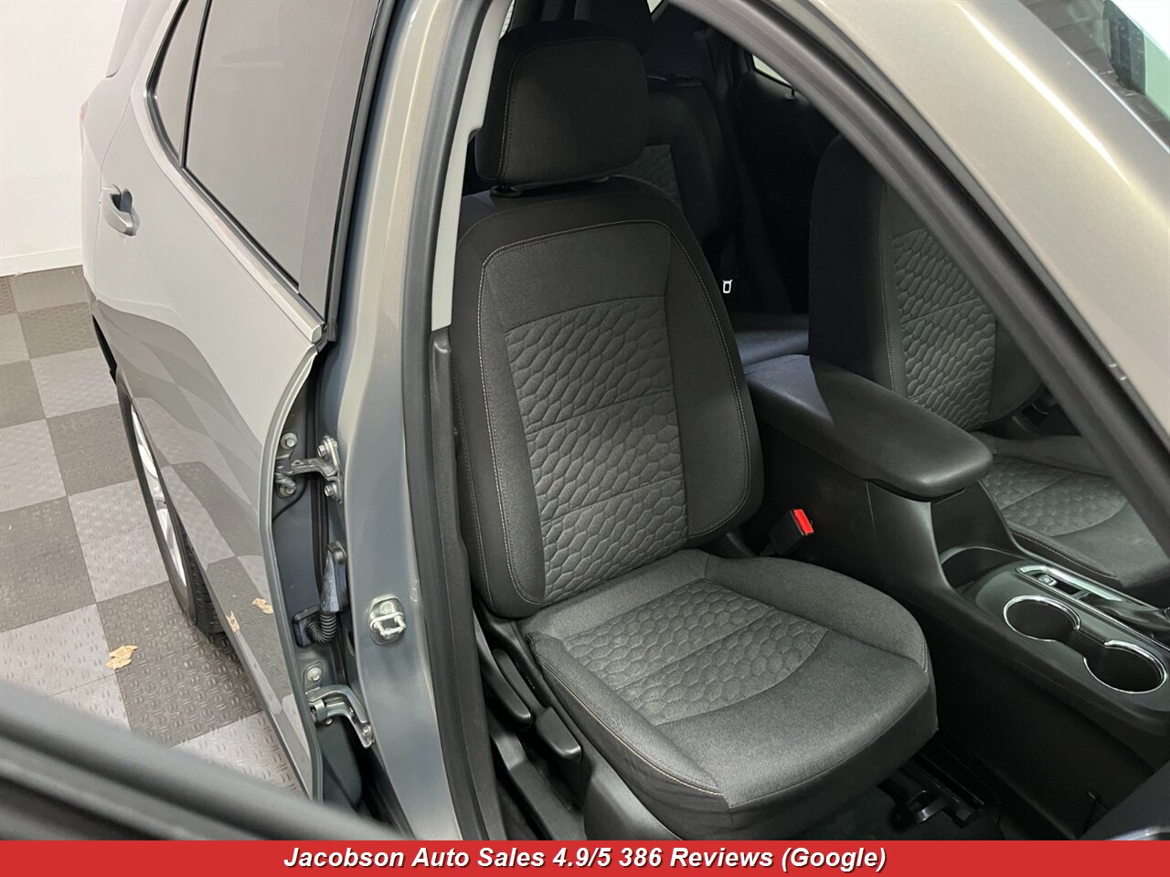 2018 Chevrolet Equinox LT 4x4 - Photo 50 - Oshkosh, WI 54901