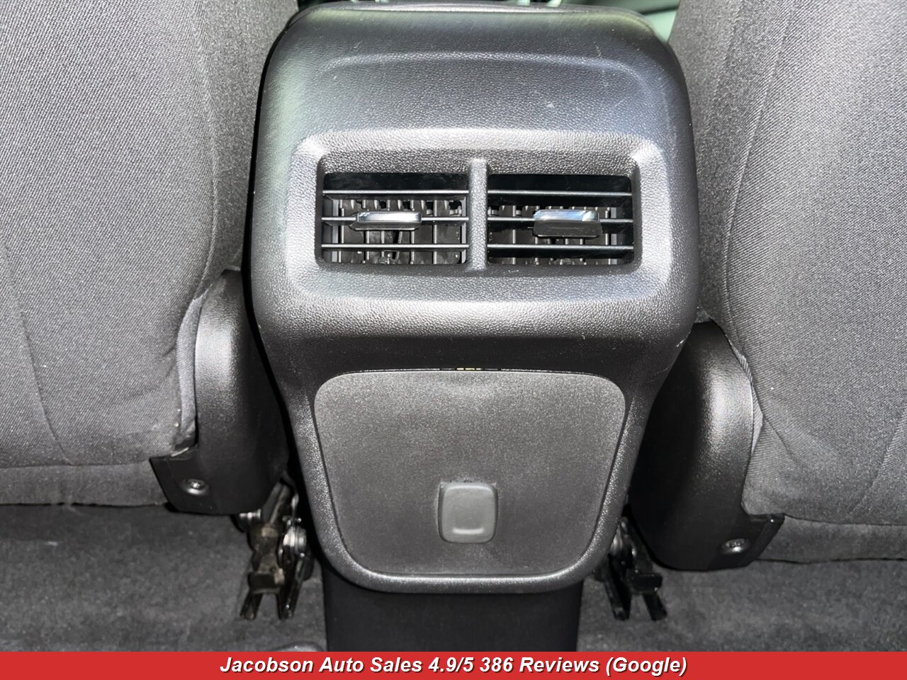 2018 Chevrolet Equinox LT 4x4 - Photo 33 - Oshkosh, WI 54901