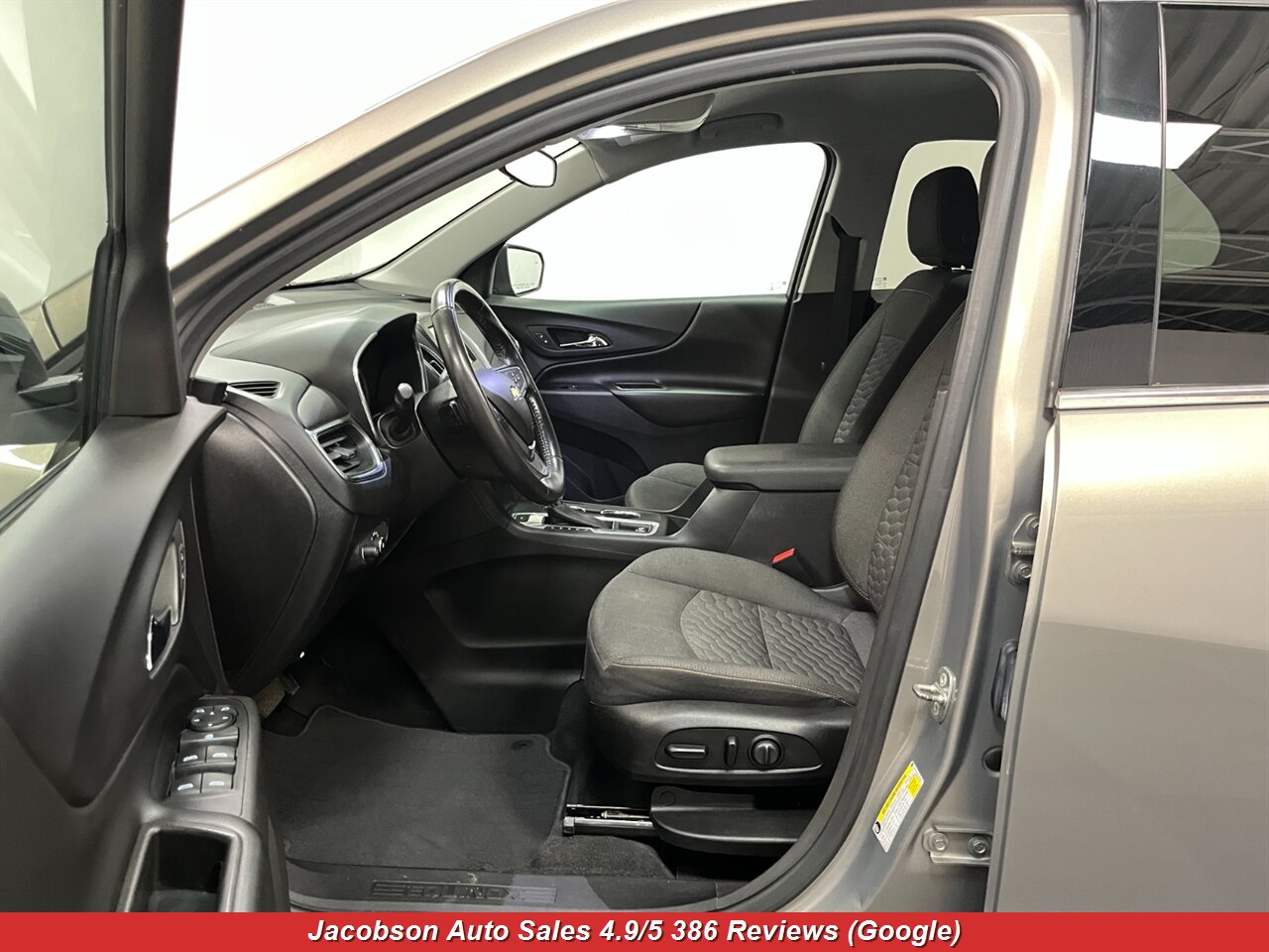 2018 Chevrolet Equinox LT 4x4 - Photo 31 - Oshkosh, WI 54901