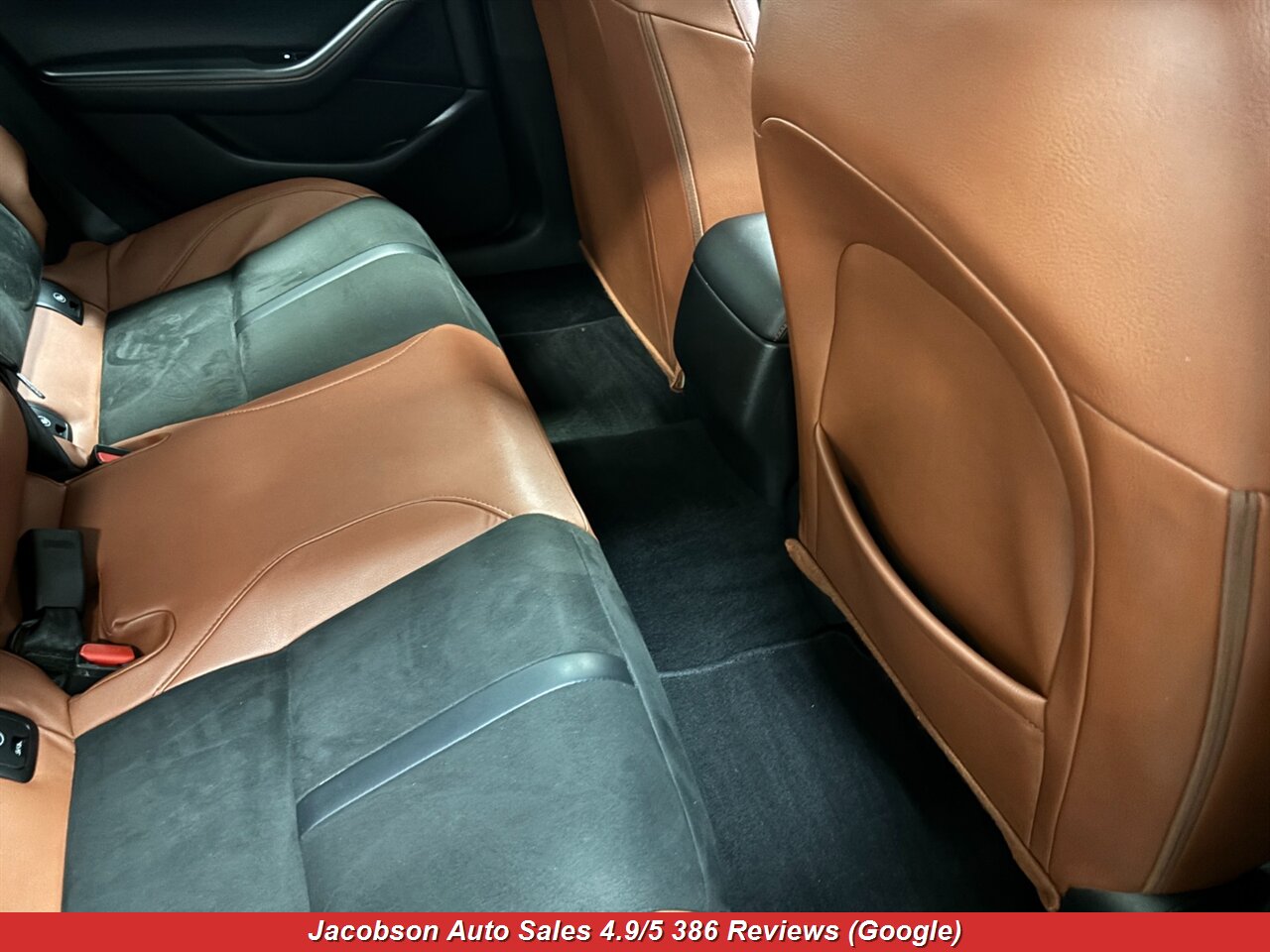 2024 Mazda Mazda3 Sedan 2.5 Carbon Turbo - Photo 47 - Oshkosh, WI 54901