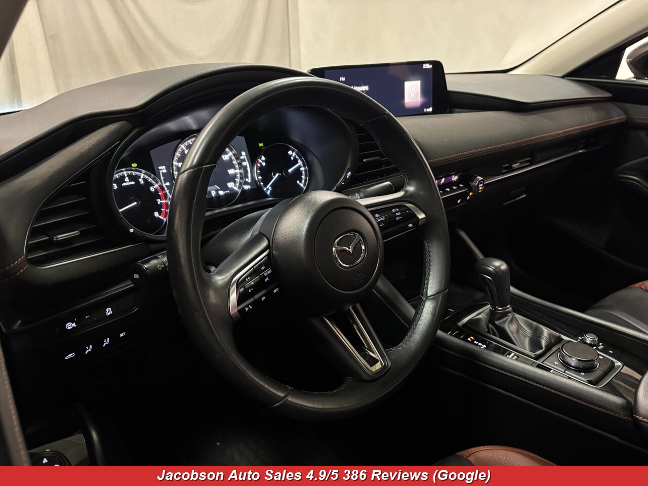 2024 Mazda Mazda3 Sedan 2.5 Carbon Turbo - Photo 11 - Oshkosh, WI 54901