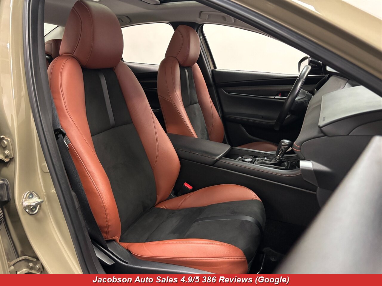 2024 Mazda Mazda3 Sedan 2.5 Carbon Turbo - Photo 48 - Oshkosh, WI 54901