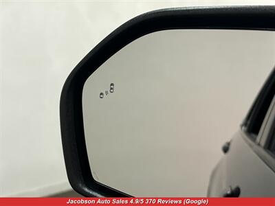 2022 Ford Explorer Timberline AWD   - Photo 30 - Oshkosh, WI 54901