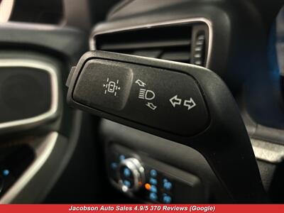 2022 Ford Explorer Timberline AWD   - Photo 9 - Oshkosh, WI 54901