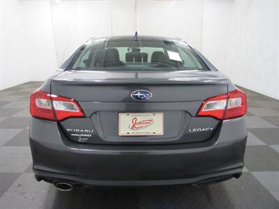 2018 Subaru Legacy 2.5i Premium AWD   - Photo 41 - Oshkosh, WI 54901