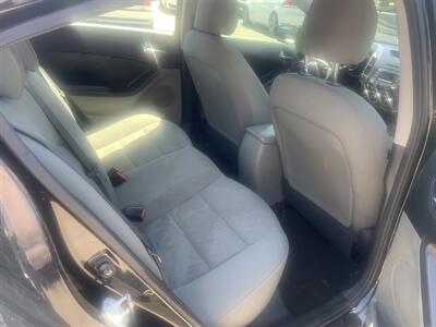 2015 Kia Forte LX   - Photo 16 - Valencia, CA 91355