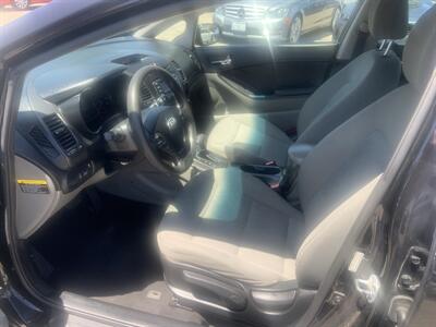2015 Kia Forte LX   - Photo 14 - Valencia, CA 91355