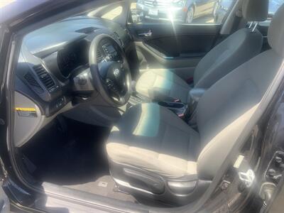 2015 Kia Forte LX   - Photo 13 - Valencia, CA 91355