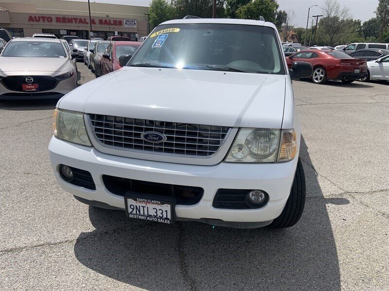 2004 Ford Explorer XLT  