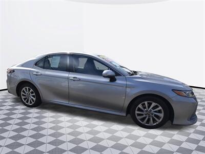 2023 Toyota Camry LE - Photo 5 - Midway City, CA 92655