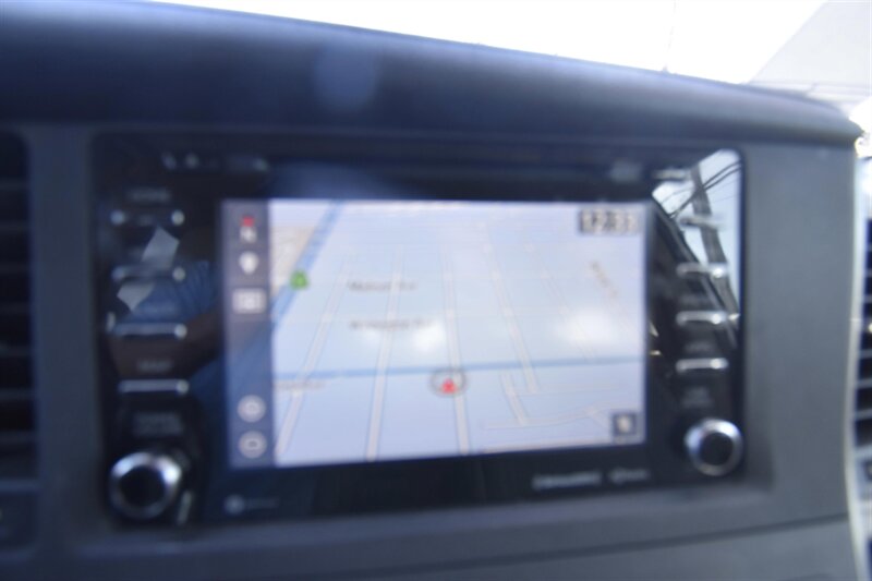 2019 Toyota Sienna XLE Premium 8-Passenger   - Photo 12 - Midway City, CA 92655