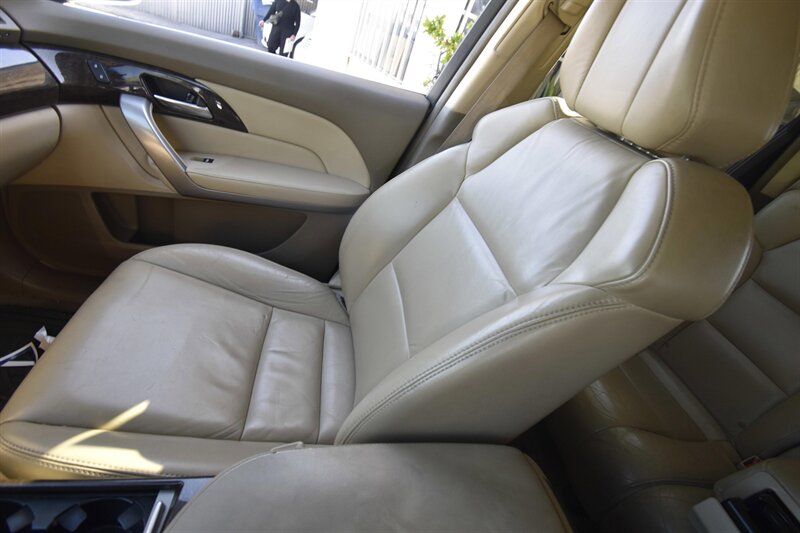 2012 Acura MDX Tech Pkg   - Photo 8 - Midway City, CA 92655