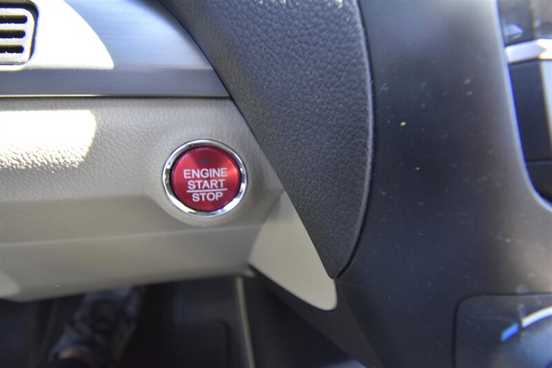 2016 Acura RDX Advance Pkg - Photo 14 - Midway City, CA 92655