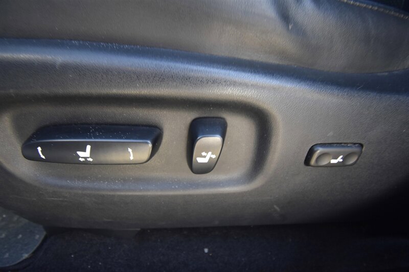 2010 Lexus RX 450h NAVIGATION   - Photo 11 - Midway City, CA 92655
