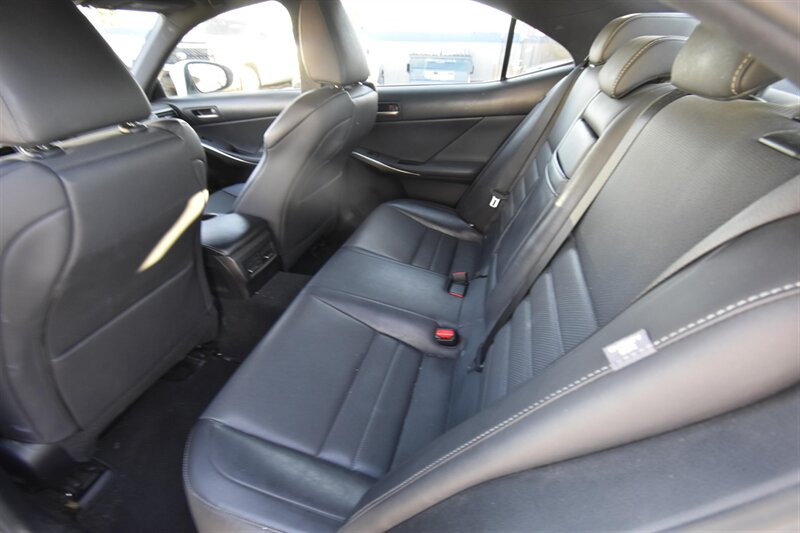 2020 Lexus IS 300 IS 300 F SPORT   - Photo 23 - Midway City, CA 92655