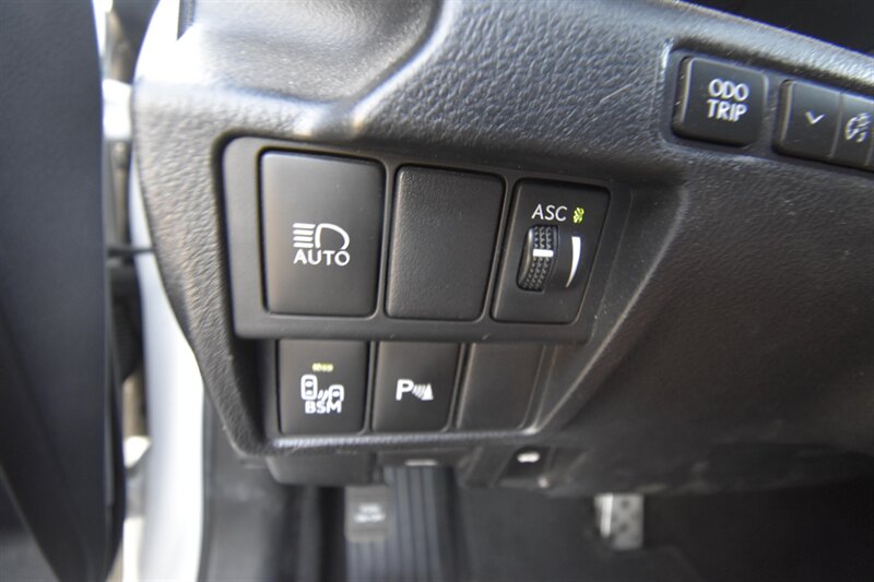 2020 Lexus IS 300 IS 300 F SPORT   - Photo 14 - Midway City, CA 92655