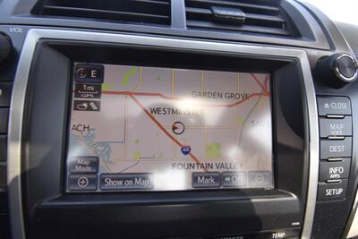 2014 Toyota Camry Hybrid XLE   - Photo 2 - Midway City, CA 92655