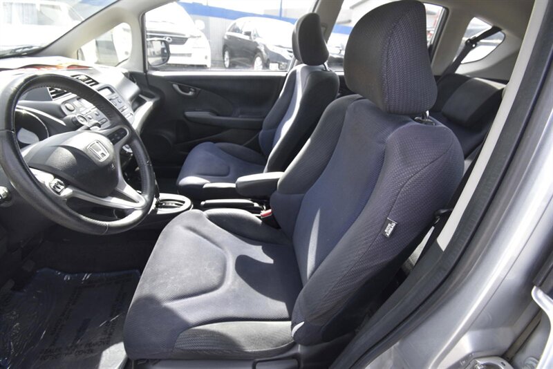 2012 Honda Fit Sport   - Photo 2 - Midway City, CA 92655