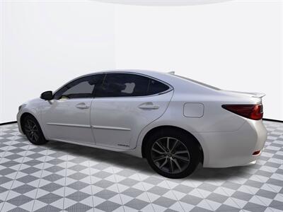 2018 Lexus ES 300h ES 300h - Photo 3 - Midway City, CA 92655