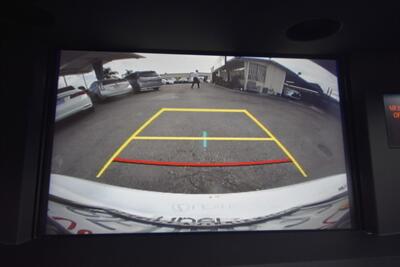 2018 Lexus ES 300h ES 300h - Photo 18 - Midway City, CA 92655