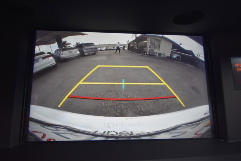 2018 Lexus ES 300h ES 300h - Photo 18 - Midway City, CA 92655