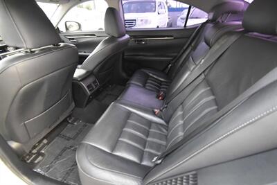 2018 Lexus ES 300h ES 300h - Photo 8 - Midway City, CA 92655
