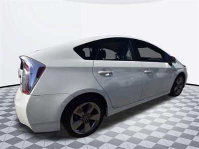 2013 Toyota Prius Five   - Photo 2 - Midway City, CA 92655