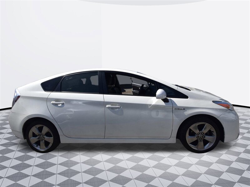 2013 Toyota Prius Five   - Photo 3 - Midway City, CA 92655