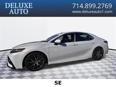 2023 Toyota Camry SE   - Photo 1 - Midway City, CA 92655