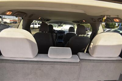 2014 Toyota Sienna LE 7-Passenger Auto Acces   - Photo 15 - Midway City, CA 92655