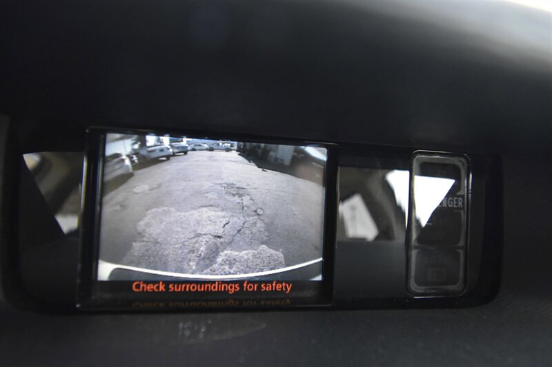 2014 Toyota Sienna LE 7-Passenger Auto Acces   - Photo 8 - Midway City, CA 92655