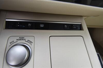 2015 Lexus ES 300h Hybrid   - Photo 13 - Midway City, CA 92655