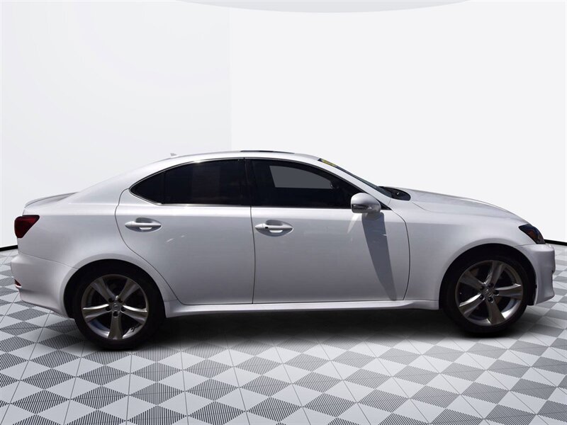 2011 Lexus IS 250 NAVIGATION   - Photo 6 - Midway City, CA 92655