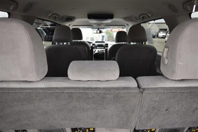 2019 Toyota Sienna LE 8-Passenger   - Photo 18 - Midway City, CA 92655