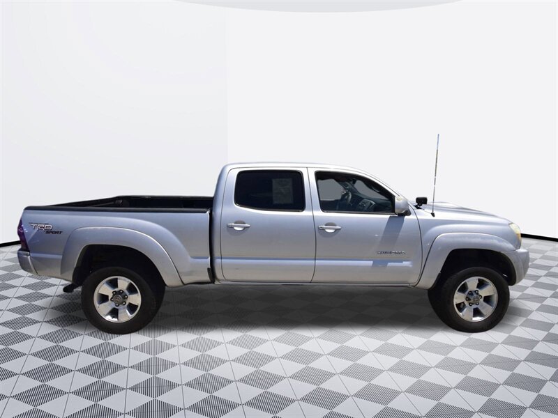 2006 Toyota Tacoma PreRunner   - Photo 6 - Midway City, CA 92655