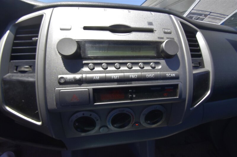 2006 Toyota Tacoma PreRunner   - Photo 14 - Midway City, CA 92655