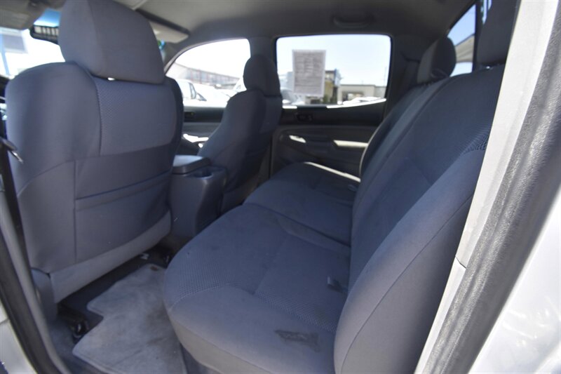 2006 Toyota Tacoma PreRunner   - Photo 9 - Midway City, CA 92655