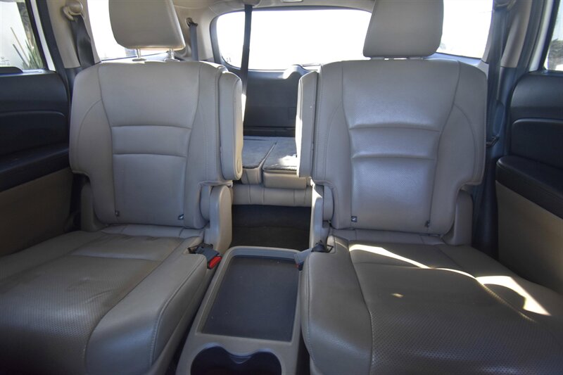 2017 Honda Pilot Elite   - Photo 12 - Midway City, CA 92655