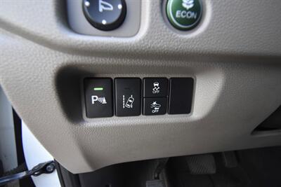 2017 Honda Pilot Elite   - Photo 18 - Midway City, CA 92655