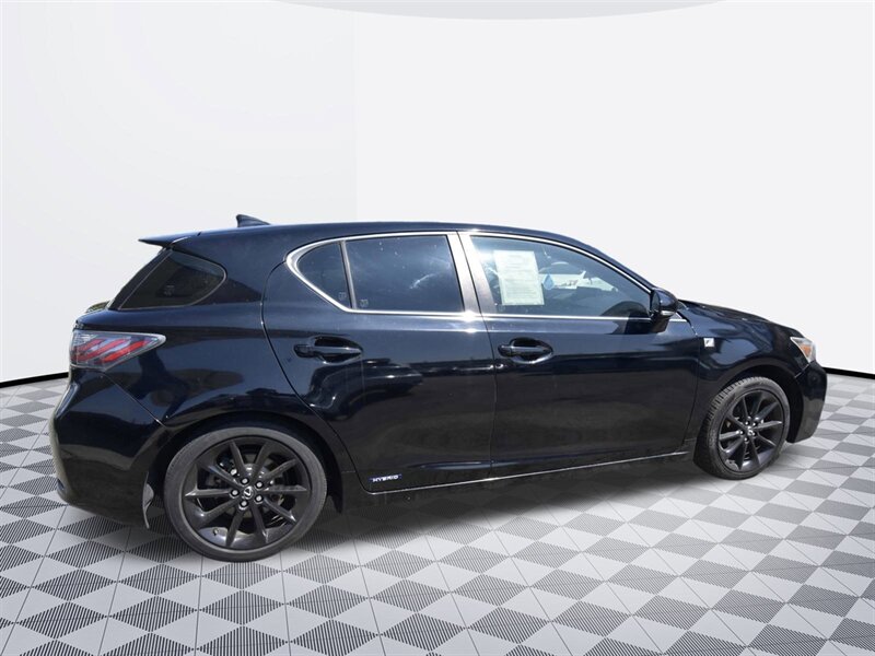 2013 Lexus CT 200h Hybrid   - Photo 5 - Midway City, CA 92655