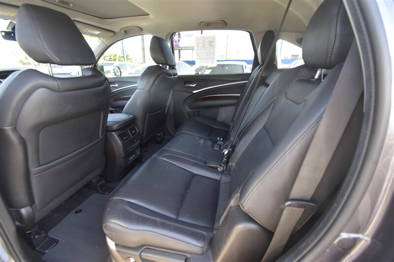 2018 Acura MDX w/Technology Pkg - Photo 11 - Midway City, CA 92655