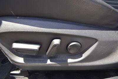 2022 Toyota Camry SE   - Photo 11 - Midway City, CA 92655