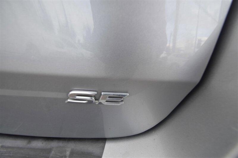 2014 Toyota Sienna SE - Photo 18 - Midway City, CA 92655