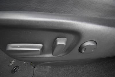 2014 Toyota Sienna SE - Photo 19 - Midway City, CA 92655