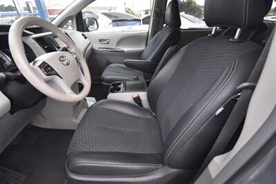 2014 Toyota Sienna SE - Photo 9 - Midway City, CA 92655